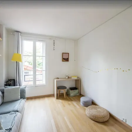 Petit Lumineux Et Atypique à 14. * Parigi